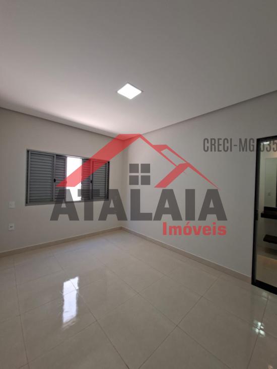 casa-aluguel-bairro-nova-esperanca-piumhi-mg-1064978
