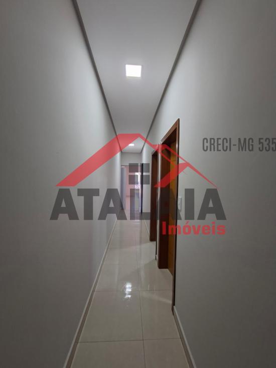 casa-aluguel-bairro-nova-esperanca-piumhi-mg-1064971
