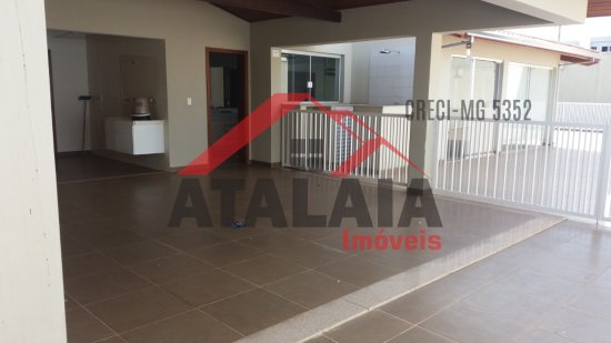 casa-venda-bairro-nova-esperanca-piumhi-mg-1040565