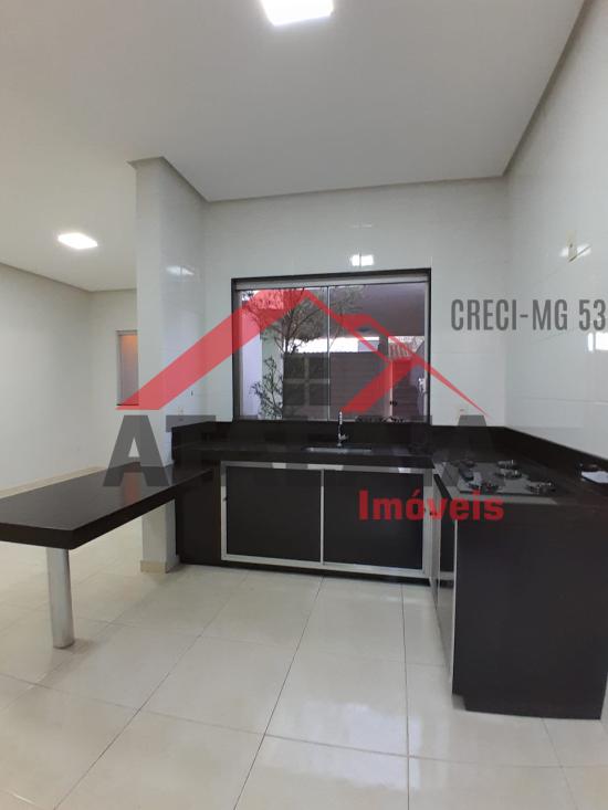 casa-venda-perola-negra-piumhi-mg-1059597