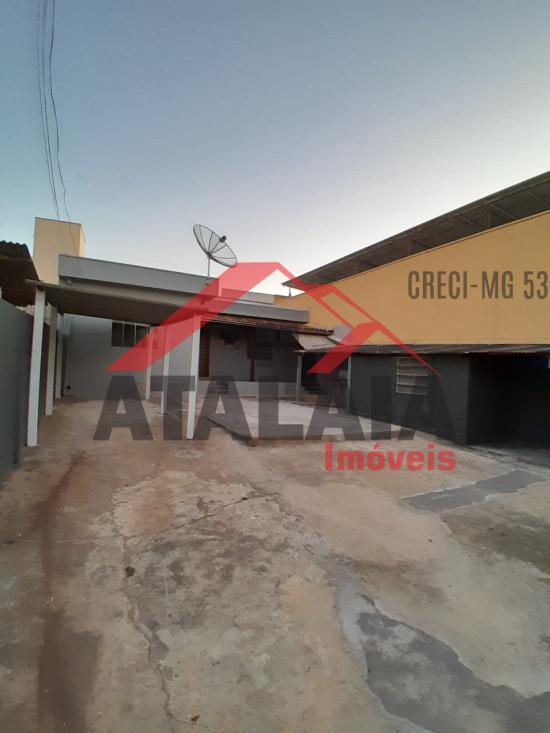 casa-aluguel-lagoa-de-tras-piumhi-mg-1059797